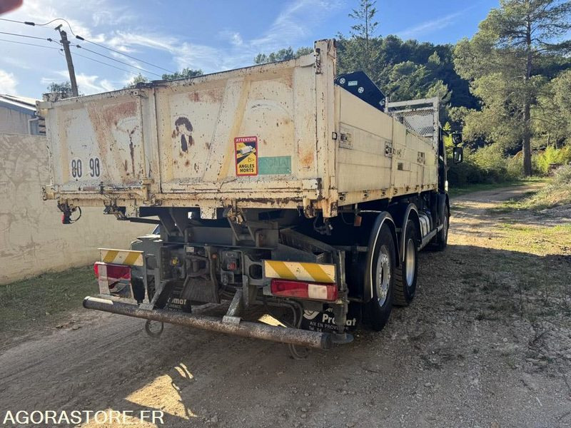 VOLVO 6x2 GRUE HIAB 244-E6 JIB 45X-3 - 2009 - 88 000km - Volquete camión: foto 5 VOLVO 6x2 GRUE HIAB 244-E6 JIB 45X-3 - 2009 - 88 000km - Volquete camión: foto 5