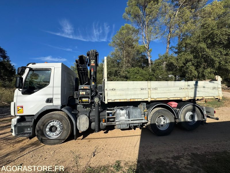VOLVO 6x2 GRUE HIAB 244-E6 JIB 45X-3 - 2009 - 88 000km - Volquete camión: foto 3 VOLVO 6x2 GRUE HIAB 244-E6 JIB 45X-3 - 2009 - 88 000km - Volquete camión: foto 3