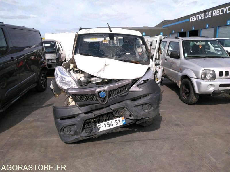 PIAGGIO PORTE NP6 - 2022 - 25538KMS - Vehículo comercial ligero: foto 2 PIAGGIO PORTE NP6 - 2022 - 25538KMS - Vehículo comercial ligero: foto 2