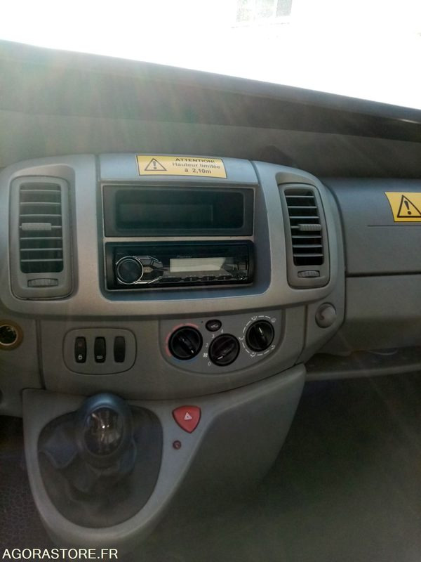 Vente Renault Trafic - Coche: foto 2 Vente Renault Trafic - Coche: foto 2