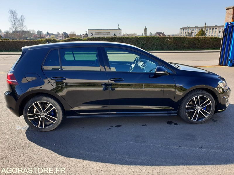 Volkswagen GOLF GTE 1.4 TSI - Coche: foto 3 Volkswagen GOLF GTE 1.4 TSI - Coche: foto 3