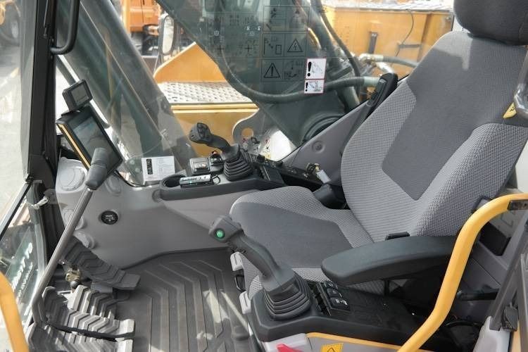 Volvo EC 220 E *Uthyres* - Excavadora de cadenas: foto 3 Volvo EC 220 E *Uthyres* - Excavadora de cadenas: foto 3