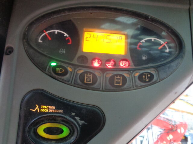 Bobcat S130 - Minicargadora: foto 2 Bobcat S130 - Minicargadora: foto 2