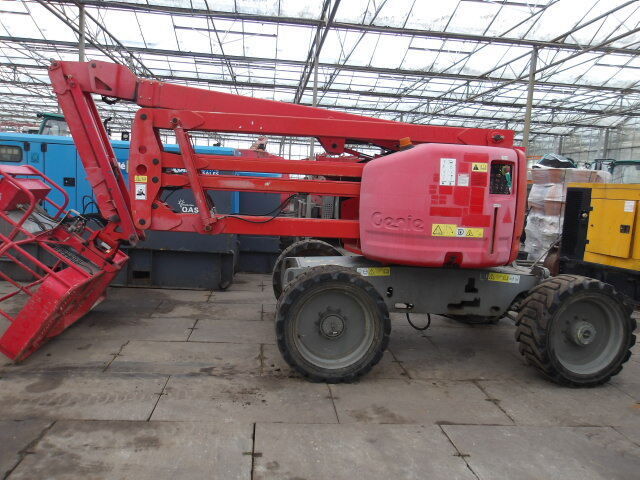 Genie Z45-25 - Plataforma articulada: foto 1 Genie Z45-25 - Plataforma articulada: foto 1