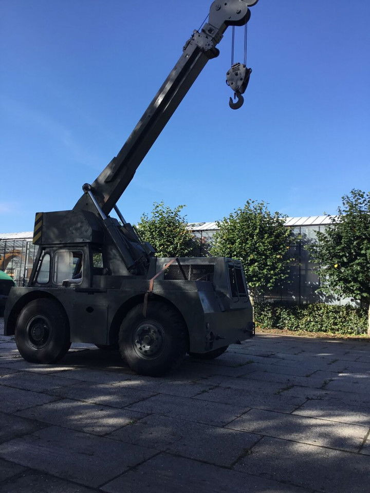 Grove Iron Fairy Saphire - Autogrúa: foto 2 Grove Iron Fairy Saphire - Autogrúa: foto 2