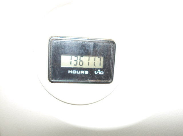 Excavadora de cadenas New Holland E235: foto 7 Excavadora de cadenas New Holland E235: foto 7