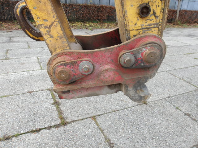 Excavadora de cadenas New Holland E235: foto 14 Excavadora de cadenas New Holland E235: foto 14