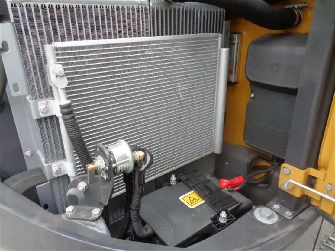 Excavadora de cadenas nuevo XCMG XE60GA: foto 6