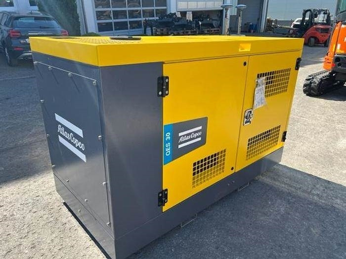 Atlas Copco QES 30 - Generador industriale: foto 2 Atlas Copco QES 30 - Generador industriale: foto 2