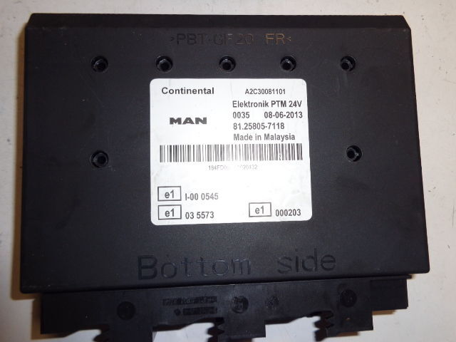 Bosch ECU complete set with PTM and ignition with key - Unidad de control para Camión: foto 4 Bosch ECU complete set with PTM and ignition with key - Unidad de control para Camión: foto 4