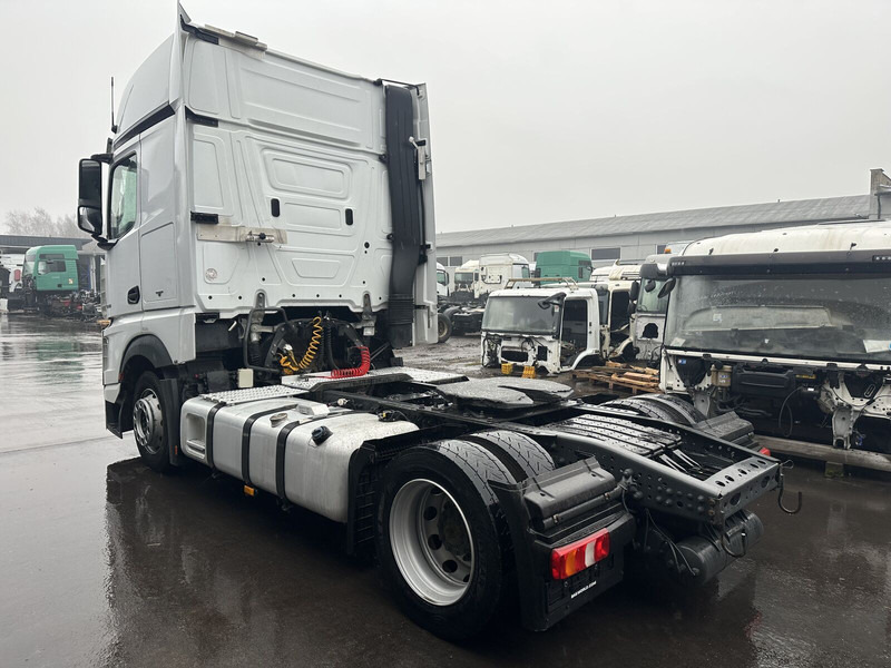 Mercedes-Benz Actros MP4 - Cabeza tractora: foto 3 Mercedes-Benz Actros MP4 - Cabeza tractora: foto 3