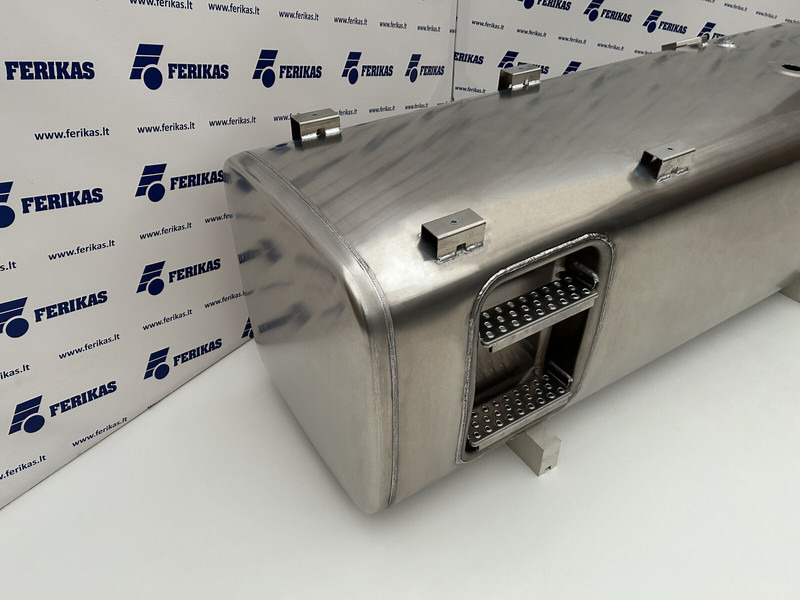 DAF - Depósito de combustible para Camión: foto 2 DAF - Depósito de combustible para Camión: foto 2