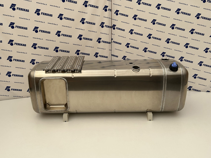 Mercedes-Benz Fuel tank 720L + 75L AdBlue - Depósito de combustible para Camión: foto 1 Mercedes-Benz Fuel tank 720L + 75L AdBlue - Depósito de combustible para Camión: foto 1