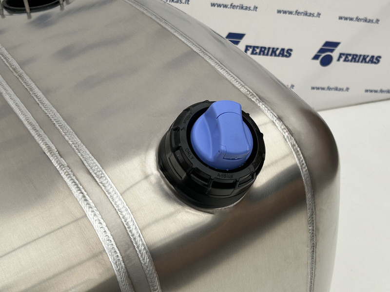 Mercedes-Benz Fuel tank 790L + 120L AdBlue - Depósito de combustible para Camión: foto 5 Mercedes-Benz Fuel tank 790L + 120L AdBlue - Depósito de combustible para Camión: foto 5