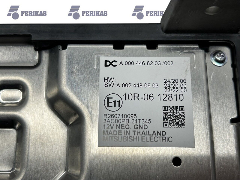 Mercedes-Benz instrumental cluster, dashboard - Salpicadero para Camión: foto 4 Mercedes-Benz instrumental cluster, dashboard - Salpicadero para Camión: foto 4