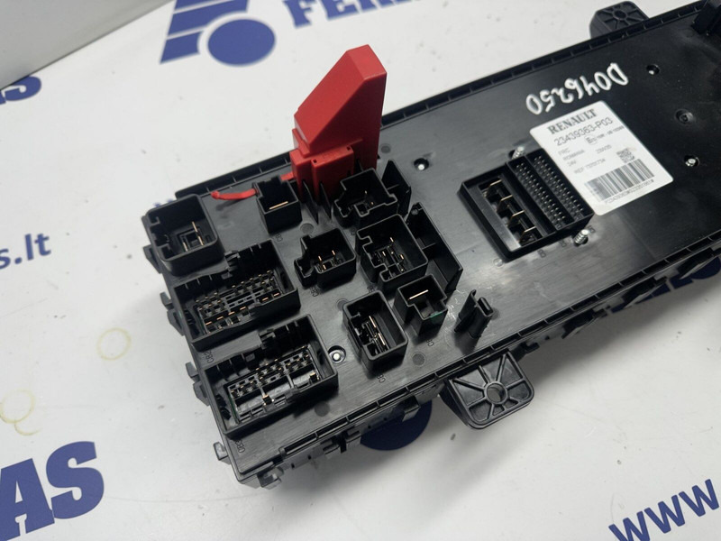 Renault fuse box - Sistema eléctrico para Camión: foto 3 Renault fuse box - Sistema eléctrico para Camión: foto 3