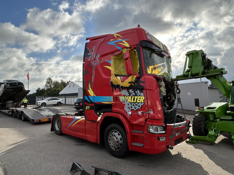 Scania dismantling for parts - Motor para Camión: foto 1 Scania dismantling for parts - Motor para Camión: foto 1