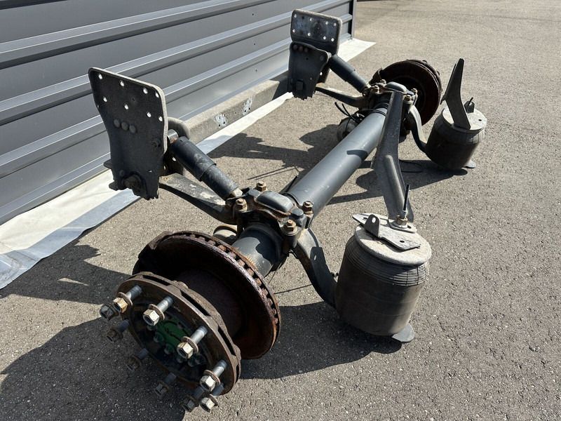 Schmitz Cargobull SCS 24/L - Eje y piezas para Camión: foto 3 Schmitz Cargobull SCS 24/L - Eje y piezas para Camión: foto 3