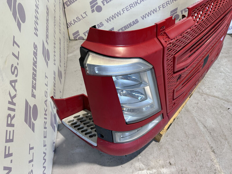 Volvo FH4 - Parachoques para Camión: foto 3 Volvo FH4 - Parachoques para Camión: foto 3