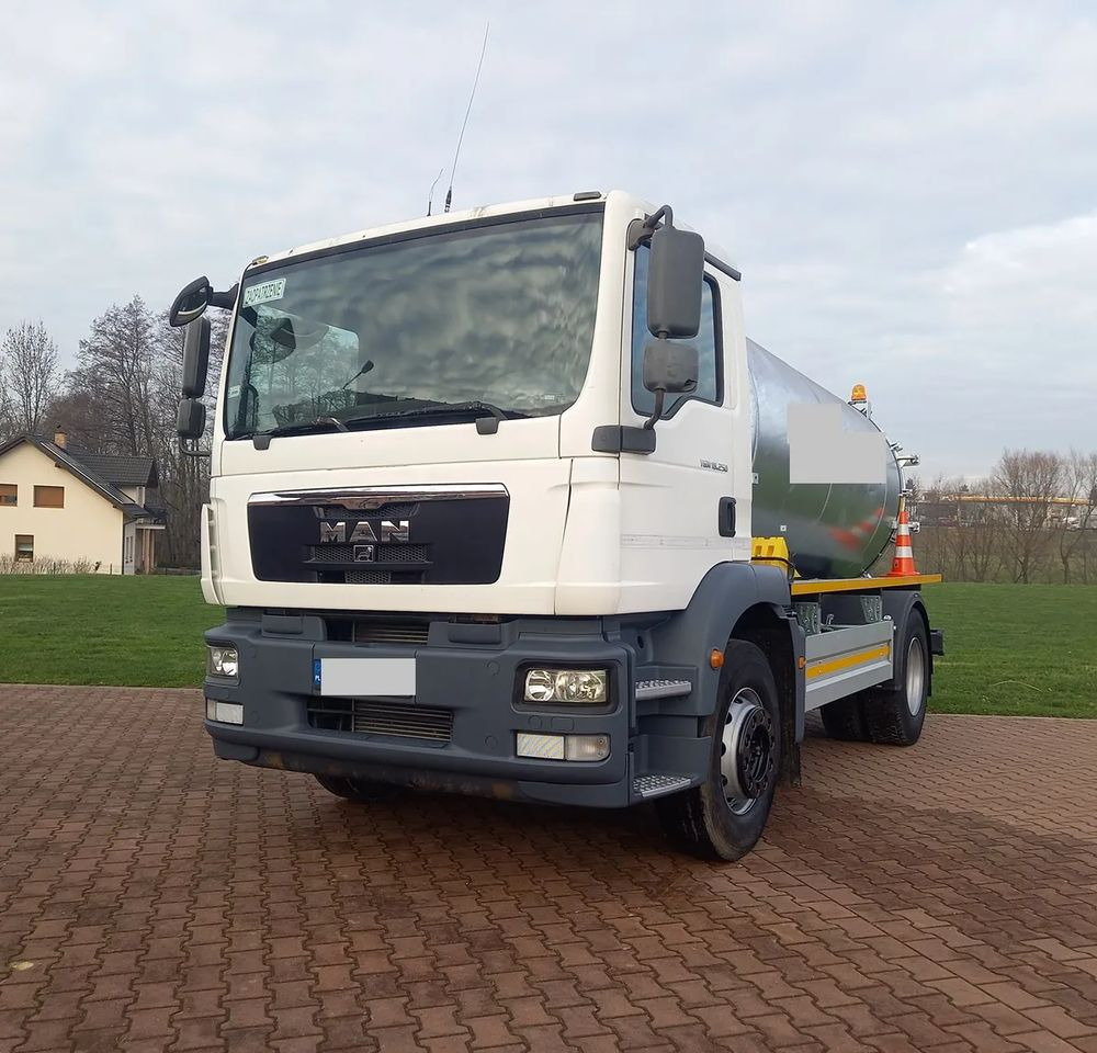 MAN TGM 18 250 EURO 5 - Cisterna camión: foto 4 MAN TGM 18 250 EURO 5 - Cisterna camión: foto 4