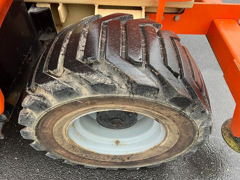 Plataforma de tijeras JLG 4394 RT diesel 4x4 15m (1747): foto 14 Plataforma de tijeras JLG 4394 RT diesel 4x4 15m (1747): foto 14