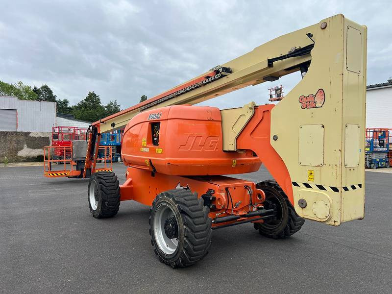 JLG 800AJ diesel 4x4 26m (1787) - Plataforma articulada: foto 5 JLG 800AJ diesel 4x4 26m (1787) - Plataforma articulada: foto 5