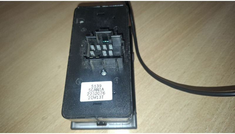 Bosch 0285001160 Airbag Sensor 1438746 - Unidad de control: foto 1 Bosch 0285001160 Airbag Sensor 1438746 - Unidad de control: foto 1