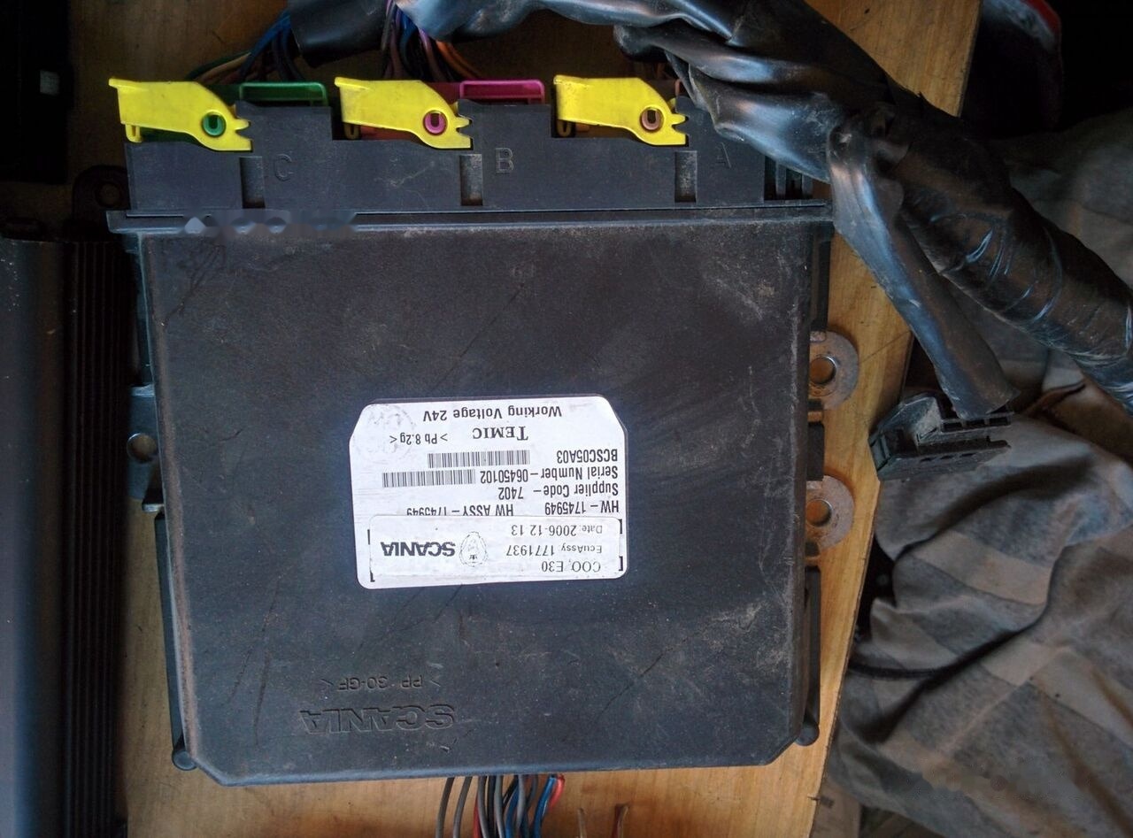 Bosch 0486106059 Scania OMNI LINK - Unidad de control para Autobús: foto 2 Bosch 0486106059 Scania OMNI LINK - Unidad de control para Autobús: foto 2