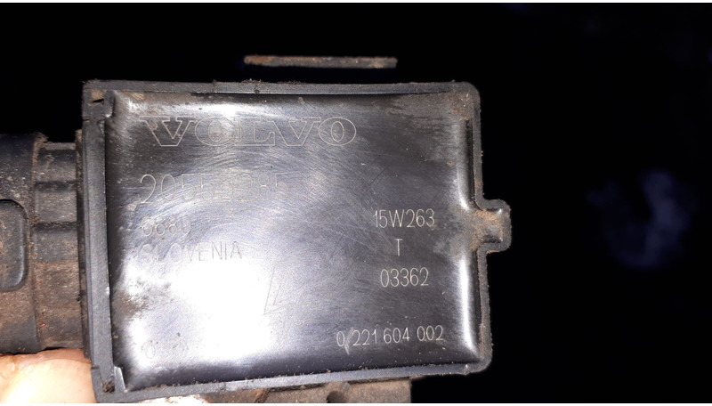 Bosch колпак свечи 15W263 катушка зажигания 08T199 - Motor y piezas: foto 4 Bosch колпак свечи 15W263 катушка зажигания 08T199 - Motor y piezas: foto 4