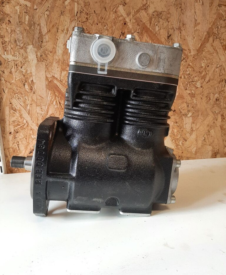 Knorr-Bremse LP 4815 LP4815 197493 S Knorr-Bremse - Compresor para Autobús: foto 3 Knorr-Bremse LP 4815 LP4815 197493 S Knorr-Bremse - Compresor para Autobús: foto 3