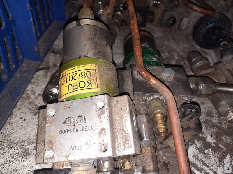 MAN E51.13111-6036 газовый редуктор - Procesamiento de combustible: foto 2 MAN E51.13111-6036 газовый редуктор - Procesamiento de combustible: foto 2