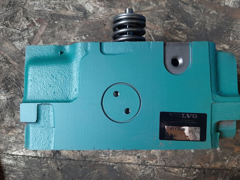 Volvo 8113069 - Bloque de cilindros: foto 3 Volvo 8113069 - Bloque de cilindros: foto 3