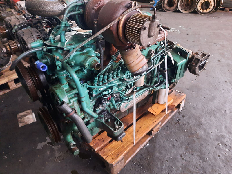 Volvo D7C-310 EC99 - Motor: foto 1 Volvo D7C-310 EC99 - Motor: foto 1