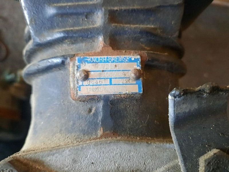 Volvo LP4905 /. LP4992 -B12 .Мерседес - Motor y piezas: foto 5 Volvo LP4905 /. LP4992 -B12 .Мерседес - Motor y piezas: foto 5