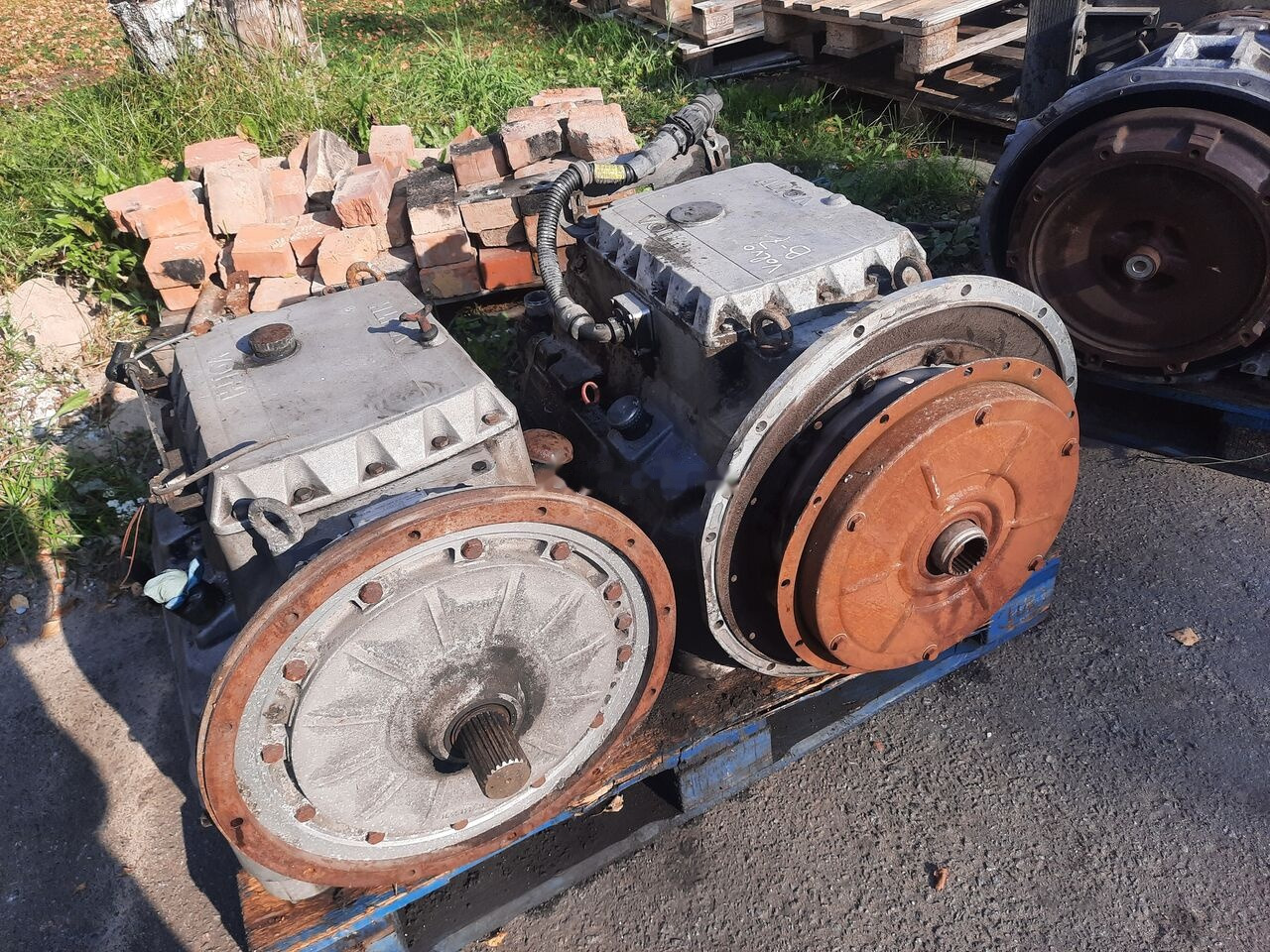 Volvo VOITH 864.5 \ 854.5 \ 854.3E. 864.3E/ 864.3/ 861/ 863 Volvo B12 / B7/ B10 - Caja de cambios para Autobús: foto 5 Volvo VOITH 864.5 \ 854.5 \ 854.3E. 864.3E/ 864.3/ 861/ 863 Volvo B12 / B7/ B10 - Caja de cambios para Autobús: foto 5