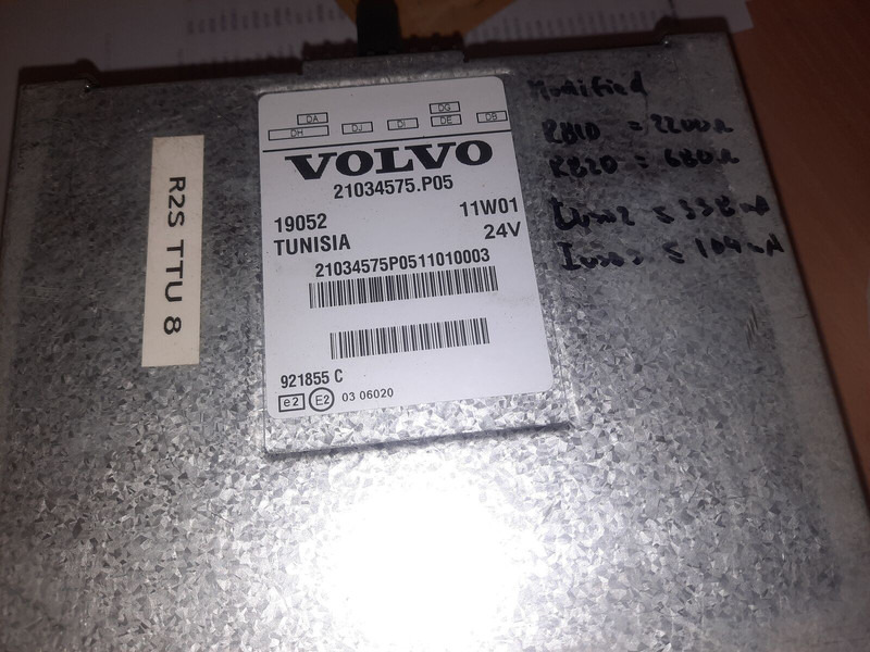 Sistema eléctrico nuevo Volvo Video system x-dmr 8 R8 Compact RJ45: foto 11 Sistema eléctrico nuevo Volvo Video system x-dmr 8 R8 Compact RJ45: foto 11