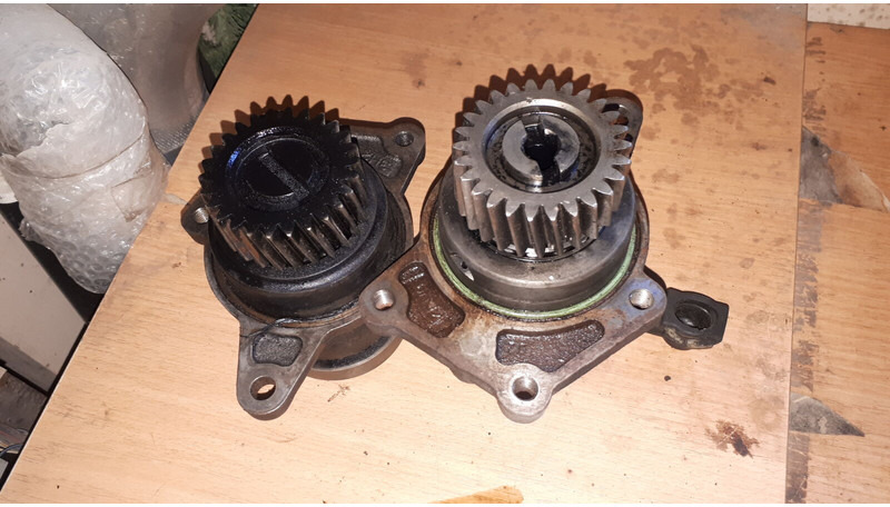 Volvo привода шкивов ремней и топливного насоса - Cigüeñal: foto 4 Volvo привода шкивов ремней и топливного насоса - Cigüeñal: foto 4