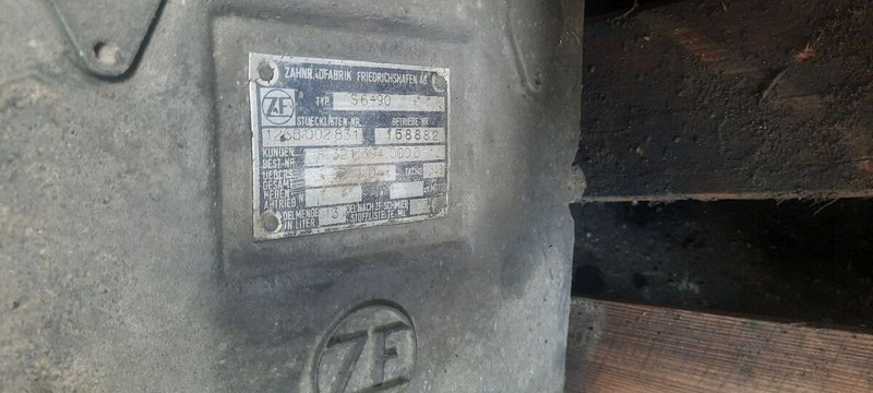 ZF S6-90 . S5-42 - Caja de cambios: foto 5 ZF S6-90 . S5-42 - Caja de cambios: foto 5