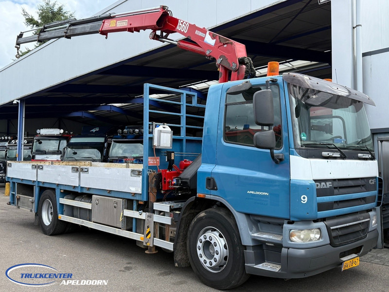 DAF CF 75.310 Manuel, Steel springs, HMF 1560 K3 - Camión caja abierta, Camión grúa: foto 1 DAF CF 75.310 Manuel, Steel springs, HMF 1560 K3 - Camión caja abierta, Camión grúa: foto 1
