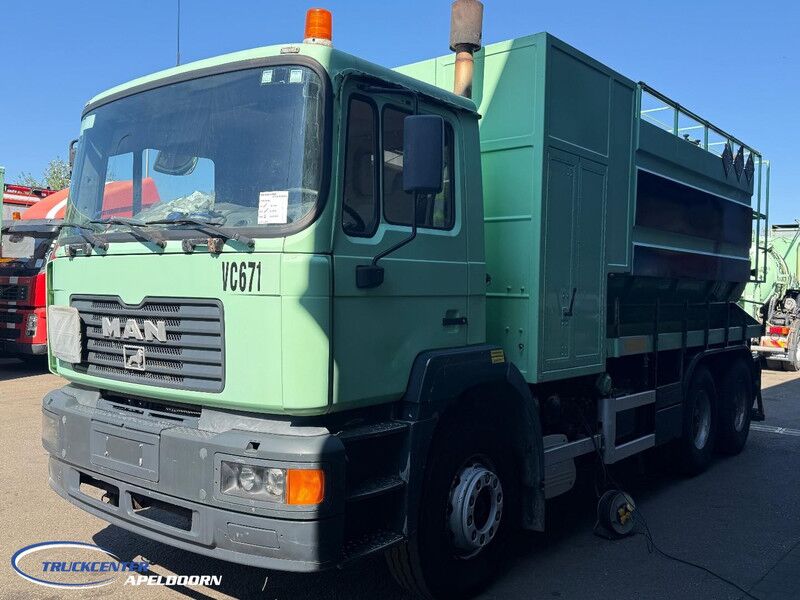 MAN 33.364 6x4 Big axle, Steel spring, Manuel, Euro 2, Stainless steel tank - Limpieza de alcantarillado: foto 3 MAN 33.364 6x4 Big axle, Steel spring, Manuel, Euro 2, Stainless steel tank - Limpieza de alcantarillado: foto 3