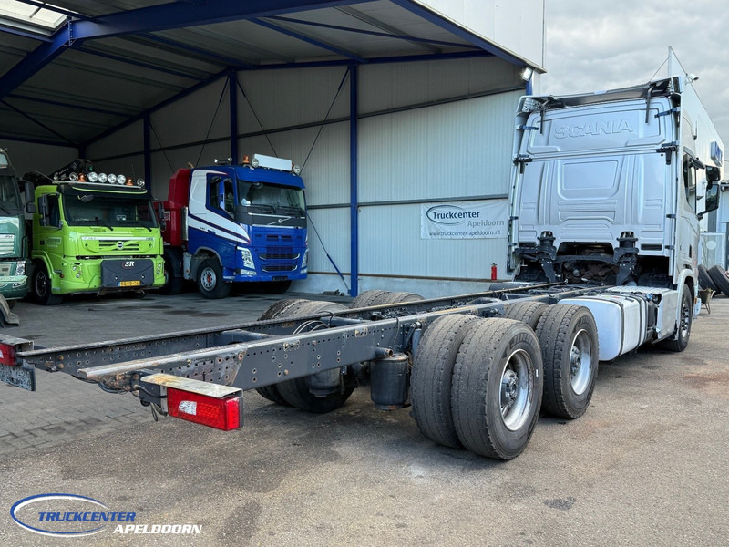 Scania R730 XT NGS V8 6x4 Naafreductie, Retarder, PTO - Chasis camión: foto 2 Scania R730 XT NGS V8 6x4 Naafreductie, Retarder, PTO - Chasis camión: foto 2
