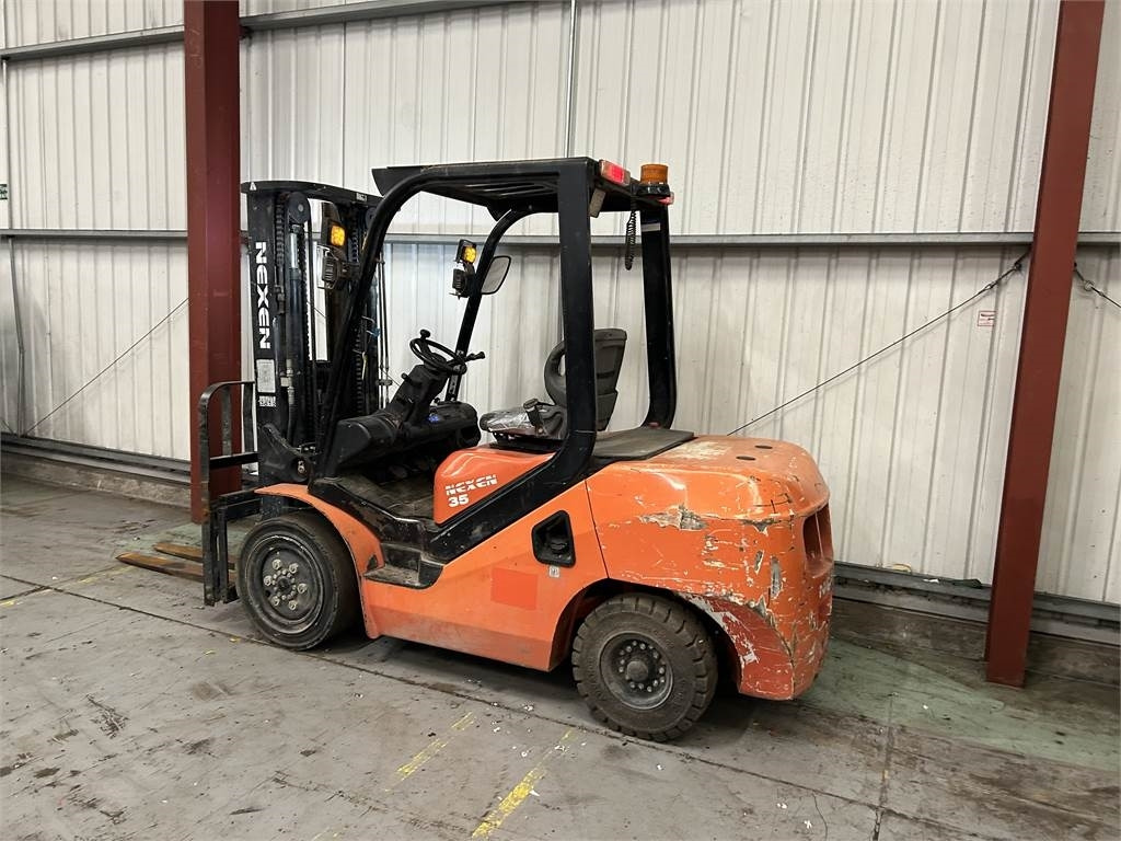 FD35  - Carretilla elevadora diésel: foto 3 FD35  - Carretilla elevadora diésel: foto 3