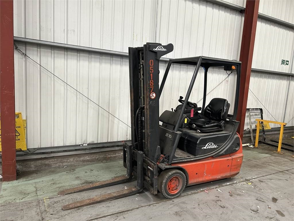 Linde E16C-02 - Carretilla elevadora eléctrica: foto 2 Linde E16C-02 - Carretilla elevadora eléctrica: foto 2