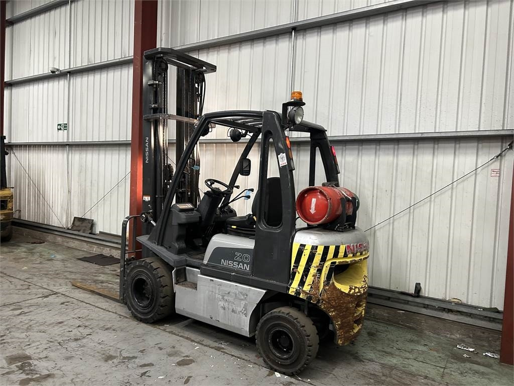 Nissan U1D2A20LQ - Carretilla elevadora de gas: foto 3 Nissan U1D2A20LQ - Carretilla elevadora de gas: foto 3