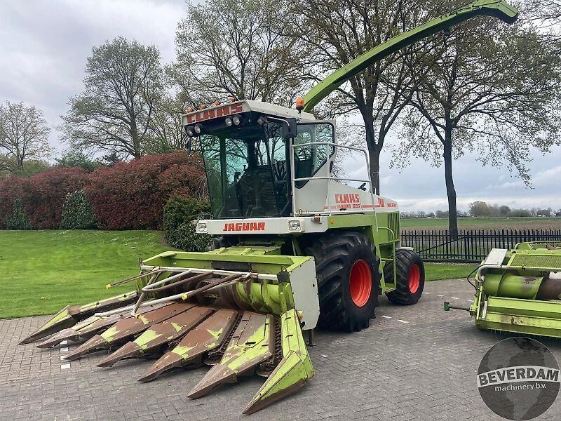 Claas Jaguar 695 Mega - Cosechadora de forraje: foto 2 Claas Jaguar 695 Mega - Cosechadora de forraje: foto 2