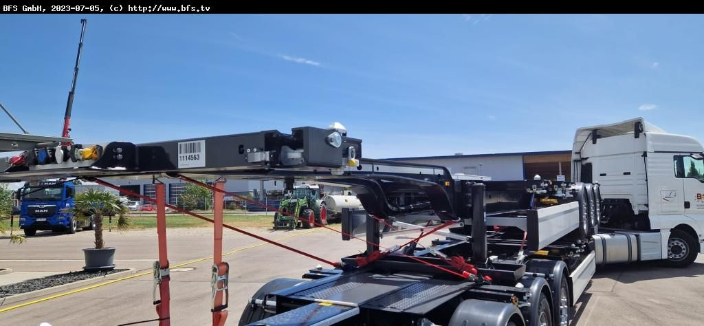 Krone Container Chassi SDC 27 eLTU5-2 Krone Container Chassi SDC 27 eLTU5-2 - Portacontenedore/ Intercambiable semirremolque: foto 4 Krone Container Chassi SDC 27 eLTU5-2 Krone Container Chassi SDC 27 eLTU5-2 - Portacontenedore/ Intercambiable semirremolque: foto 4