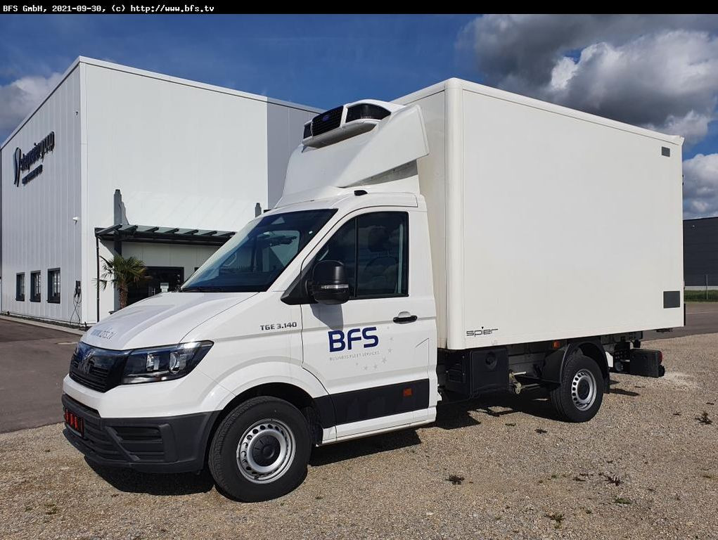 MAN TGE 3.140 4x2 F SB Bi-Temp Kühlkoffer, Carrier P MAN TGE 3.140 4x2 F SB Bi-Temp Kühlkoffer, Carrier P - Frigorífico furgoneta: foto 1 MAN TGE 3.140 4x2 F SB Bi-Temp Kühlkoffer, Carrier P MAN TGE 3.140 4x2 F SB Bi-Temp Kühlkoffer, Carrier P - Frigorífico furgoneta: foto 1