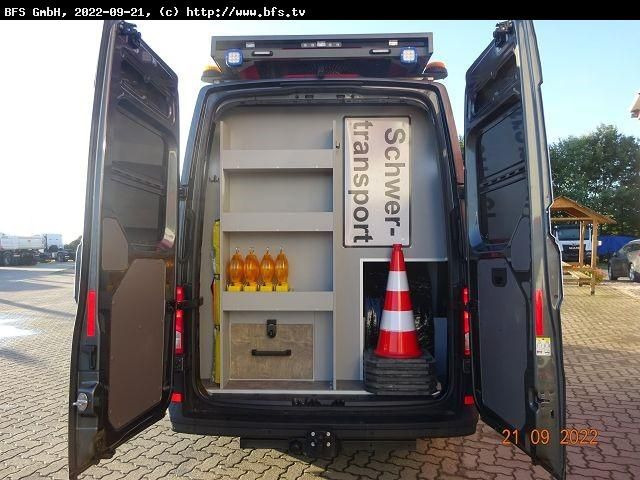 MAN TGE 3.180 4x2 F SB BF3 Begleitfahrzeug - Furgón: foto 3 MAN TGE 3.180 4x2 F SB BF3 Begleitfahrzeug - Furgón: foto 3
