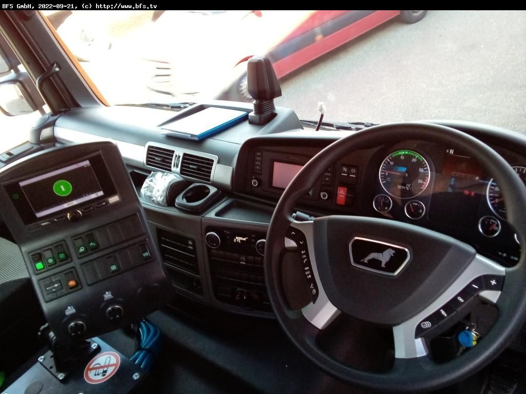 MAN TGM 15.290 4x2 BL CityFant 6000 SH Doppelseitige - Barredora vial: foto 4 MAN TGM 15.290 4x2 BL CityFant 6000 SH Doppelseitige - Barredora vial: foto 4