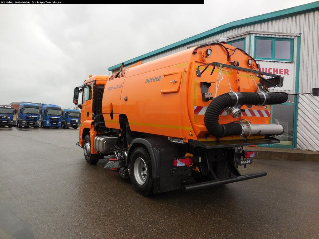 MAN TGS 18.420 4X2 BL Bucher OF 8000 TWIN beidseitig - Barredora vial: foto 3 MAN TGS 18.420 4X2 BL Bucher OF 8000 TWIN beidseitig - Barredora vial: foto 3